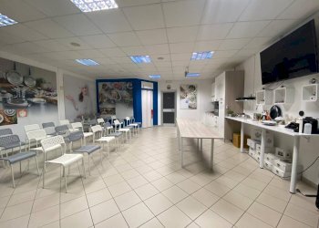 Negozio Via Aosta, 16, San Mauro Torinese - foto 4