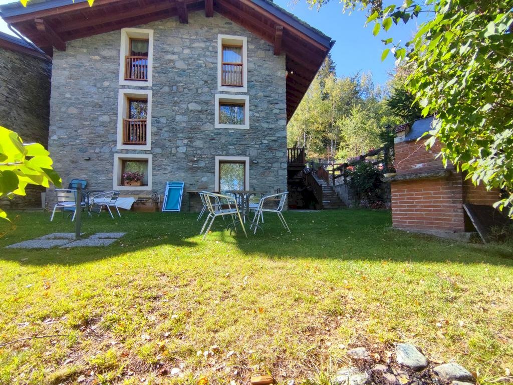 Portion of a house SR40, Gressan - photo 1