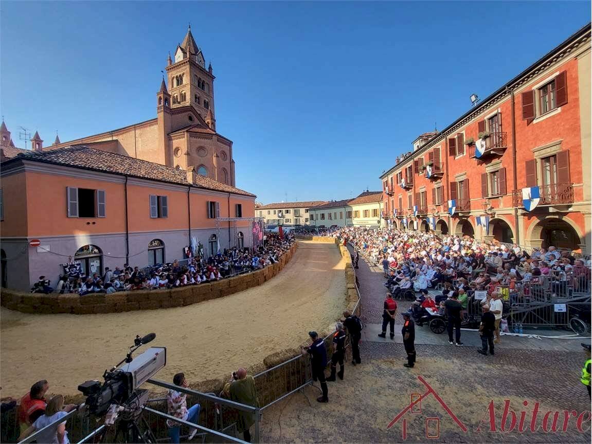 Ufficio Piazza rossetti, Alba - foto 1