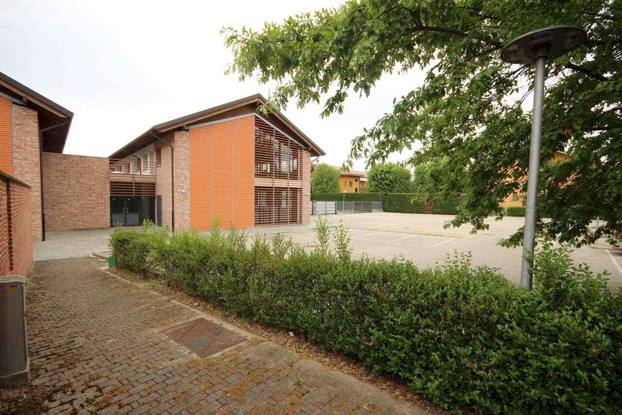 Negozio Corso piave, 182, Alba - foto 2