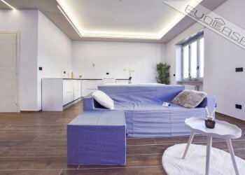 Four-room apartment Via Achille Midana  10, Pinerolo - photo 1