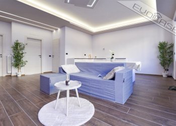 Four-room apartment Via Achille Midana  10, Pinerolo - photo 2