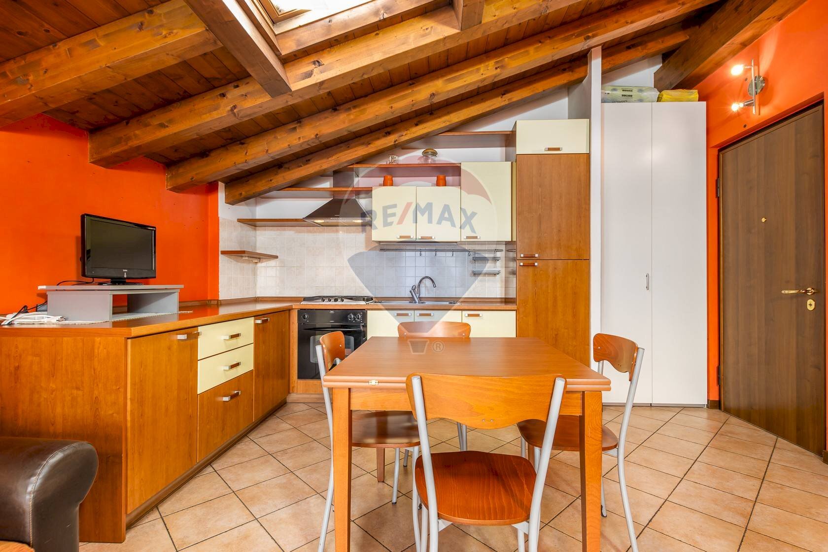 Attic via grumello, Bergamo (neighborhood Grumellina) - photo 2