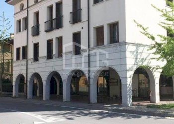 Locale Commerciale VIA BORGOSATOLLO, Montirone - foto 4