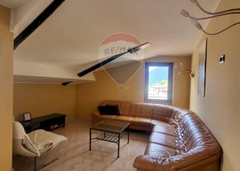 Appartamento Vicolo lealtà, Porlezza - foto 12