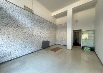 Attività Commerciale Via Ortigara, Ferrara (zona Entro Mura) - foto 14