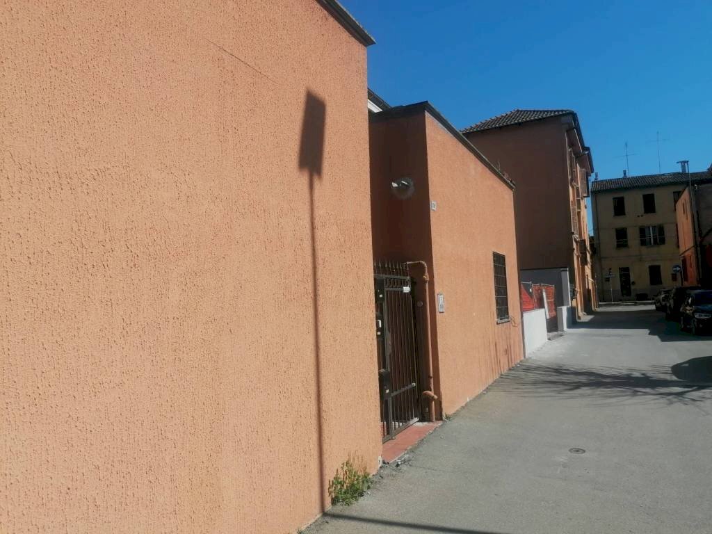 Facciata - Three-room apartment via del Milliario, 28/4, Bologna (neighborhood Santa Viola) - photo 1