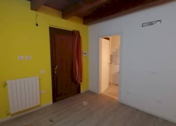 Stanza non arredata - Three-room apartment via del Milliario, 28/4, Bologna (neighborhood Santa Viola) - photo 21