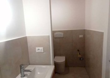 Bagno - Three-room apartment via del Milliario, 28/4, Bologna (neighborhood Santa Viola) - photo 29