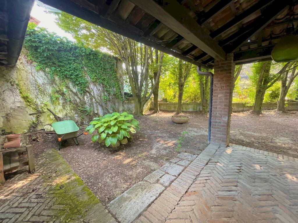 Portico - Villa piazza della Chiesa, 12, Momperone - foto 3