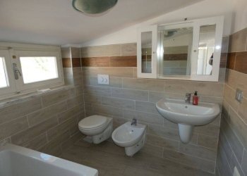 Bagno - Casa indipendente Frazione Sant'Antonio, Santo Stefano Roero - foto 28