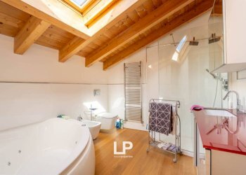 Bagno - Quadrilocale via Camillo Benso di Cavour, 134, Leggiuno - foto 28