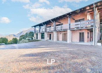 Facciata - Villa viale DELLE VOLPI, Laveno-Mombello - foto 5
