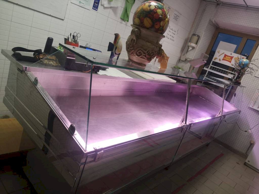 Interno non residenziale - Alimentari - Gastronomia via Salaria Vecchia, 251, Fara in Sabina - foto 2