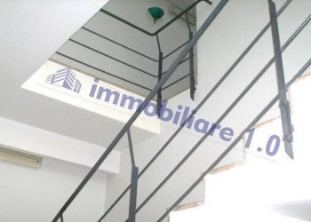 Scala - Ufficio via Monte Grappa, 25, Alcamo - foto 10