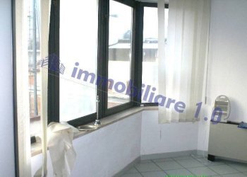 Interno non residenziale - Office via Monte Grappa, 25, Alcamo - photo 11