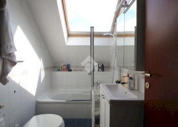 Two-room apartment Via Monviso, Garbagnate Milanese - photo 11