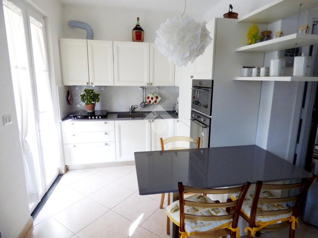Four-room apartment Via San Giovanni Bosco, Cicagna - photo 3