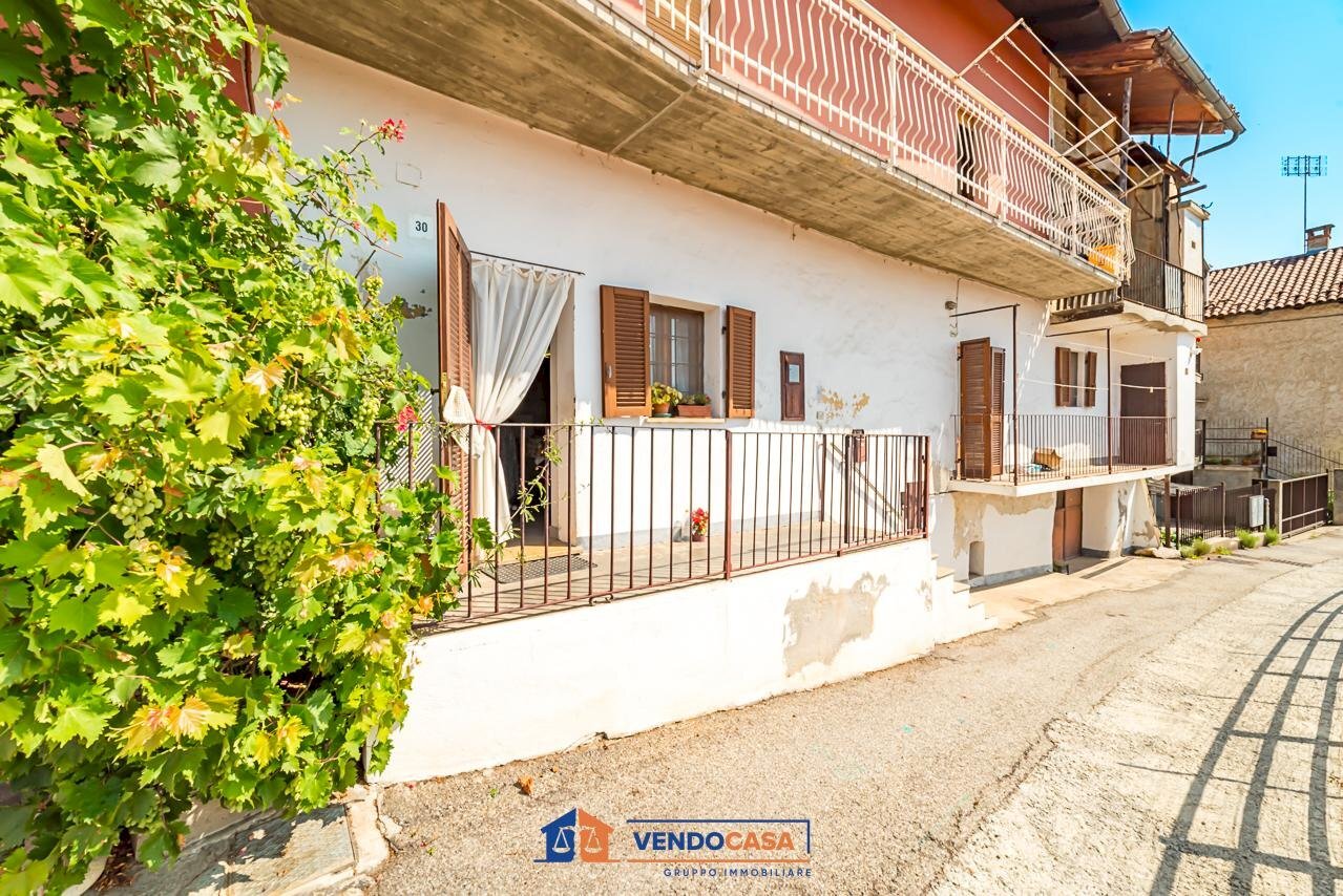 Two-room apartment Busca - photo 1