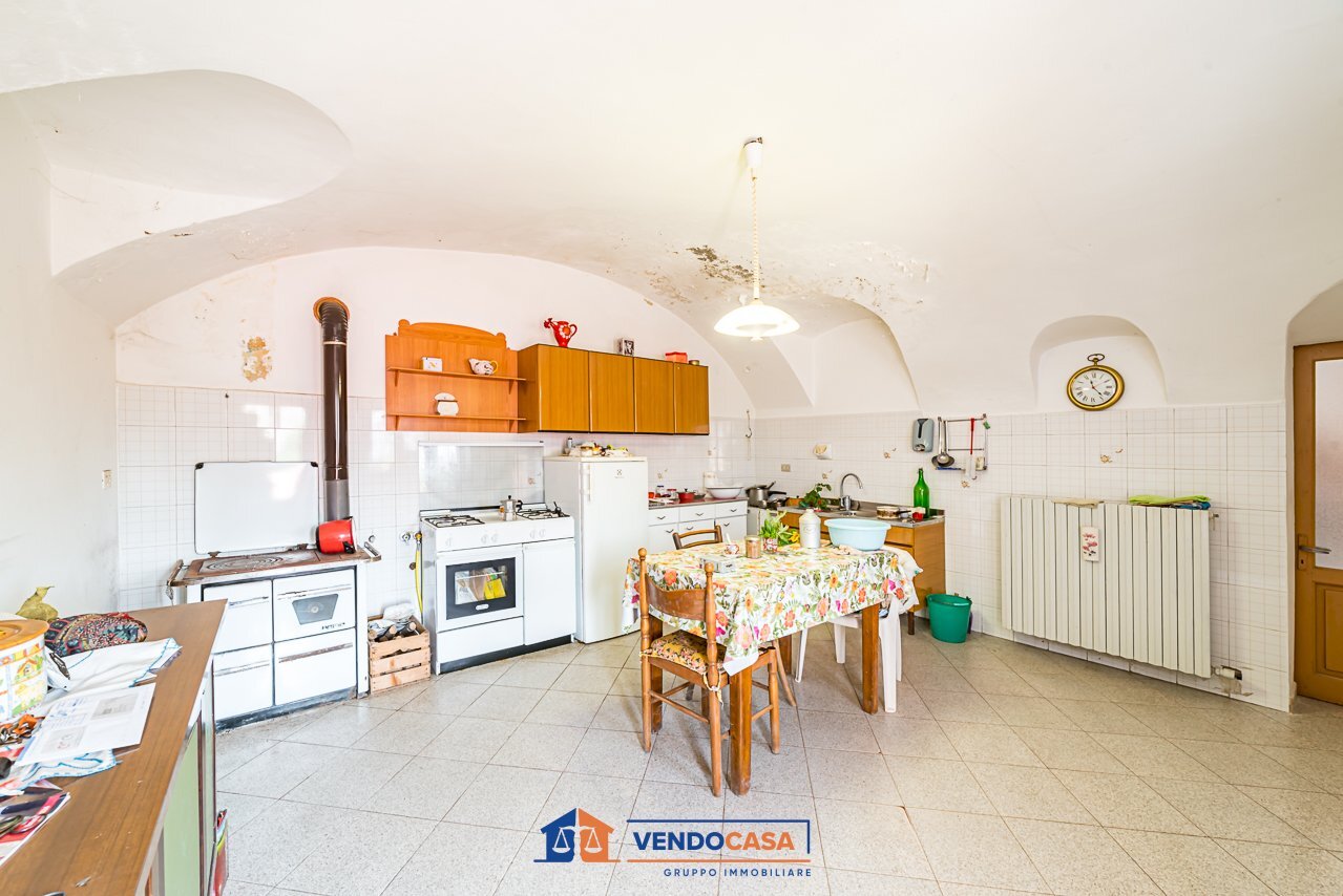 Two-room apartment Busca - photo 3