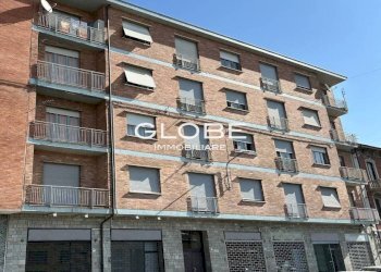 Facciata - Stabile - Palazzo via Vittorio Veneto, Ciriè - foto 1