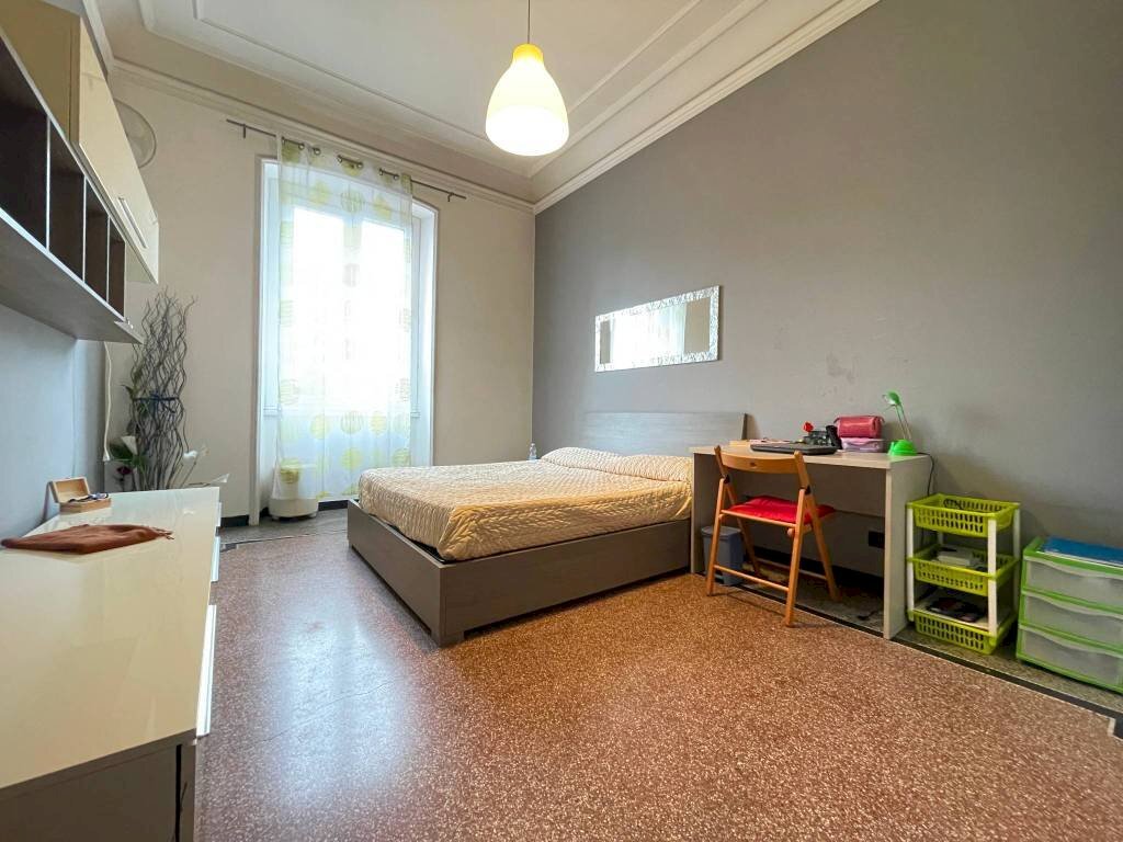 Camera da letto - Terreno non edificabile via Giovanni Torti, 24, Genova (zona Marassi) - foto 1