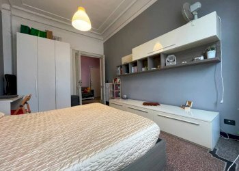 Camera da letto - Terreno non edificabile via Giovanni Torti, 24, Genova (zona Marassi) - foto 2