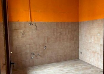 Cucina - Quadrilocale via Giardini, Osasco - foto 2