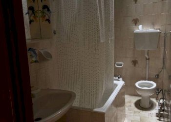 Bagno - Four-room apartment via Giardini, Osasco - photo 16