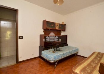 Camera da letto - Casa indipendente via Umberto I, 53, Colleretto Giacosa - foto 13