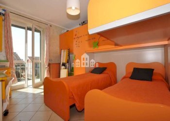 Camera da letto - Three-room apartment via Tenente raverdino, 12, Castellamonte - photo 14