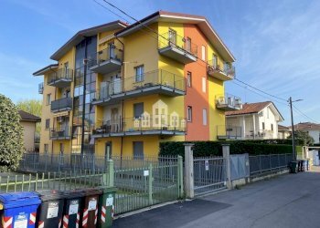 Facciata - Three-room apartment via Tenente raverdino, 12, Castellamonte - photo 30