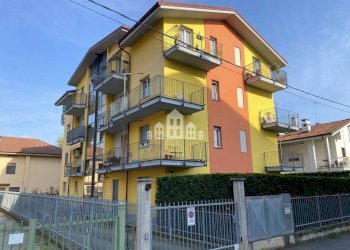 Facciata - Three-room apartment via Tenente raverdino, 12, Castellamonte - photo 3