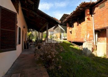 Giardino - Casa indipendente Località San Bernardo, 46, Cuorgnè - foto 30