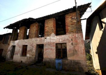 Facciata - Casa indipendente Località San Bernardo, 46, Cuorgnè - foto 34
