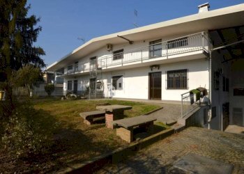 Facciata - Capannone Regione Tomboleto, 6, Azeglio - foto 5