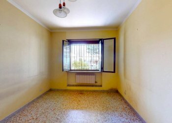 Camera da letto - Capannone Regione Tomboleto, 6, Azeglio - foto 11