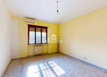 Camera da letto - Capannone Regione Tomboleto, 6, Azeglio - foto 12