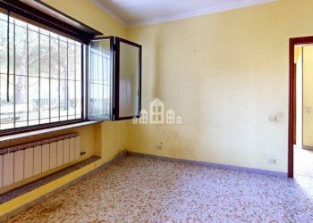 Camera da letto - Capannone Regione Tomboleto, 6, Azeglio - foto 16