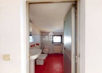 Bagno - Capannone Regione Tomboleto, 6, Azeglio - foto 25