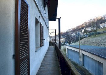 Balcone - Casa indipendente via Cavour, 2, Brosso - foto 12