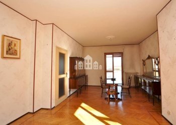 Interno appartamento - Appartamento via VII Martiri, 8, Cuorgnè - foto 5