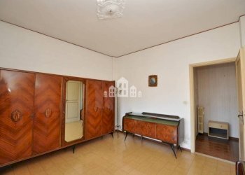 Stanza non arredata - Appartamento via VII Martiri, 8, Cuorgnè - foto 15