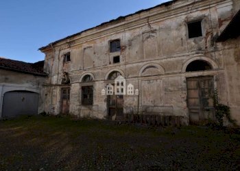 Facciata - Casa indipendente via Cesare battisti, 4, Cuorgnè - foto 16