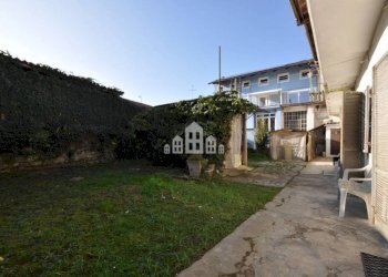 Giardino - Casa indipendente via Don Oddonino, 6, Ciconio - foto 3