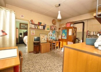 Stanza arredata - Casa indipendente via Don Oddonino, 6, Ciconio - foto 12