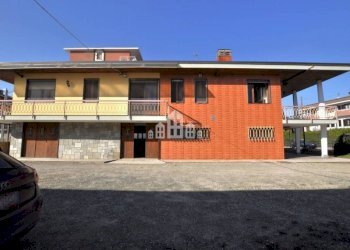 Facciata - Villa via Fontana, 55, Feletto - foto 43