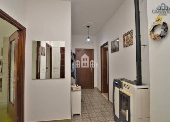 Interno appartamento - Quadrilocale Frazione Torre Antigliera, 26, Sparone - foto 7