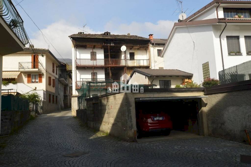 Box auto - Casa indipendente via Pietro Bossatti, 18, Rueglio - foto 2