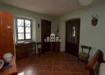 Stanza arredata - Casa indipendente via Pietro Bossatti, 18, Rueglio - foto 18